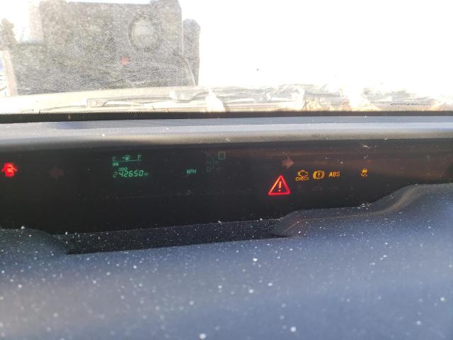 Photo 9 from auction – 2005 TOYOTA PRIUS with VIN JTDKB20U757026935
