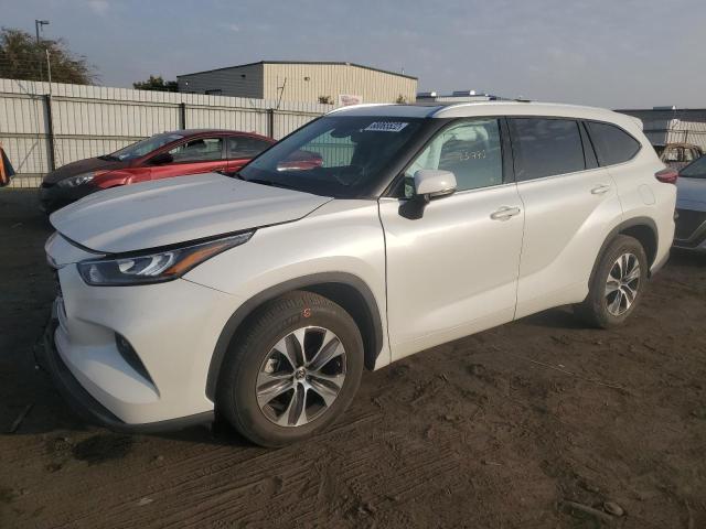 TOYOTA HIGHLANDER 2020 with VIN 5TDHZRAH1LS012628 - Photo from auction
