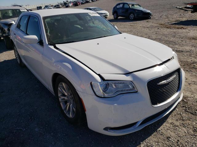 Photo 4 from auction – 2017 CHRYSLER 300 LIMITE with VIN 2C3CCAAG4HH570441