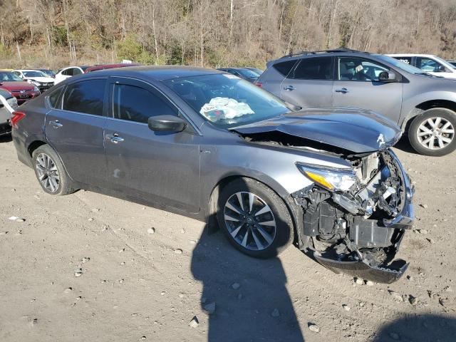 Photo 4 from auction – 2017 NISSAN ALTIMA 2.5 with VIN 1N4AL3AP8HC187173