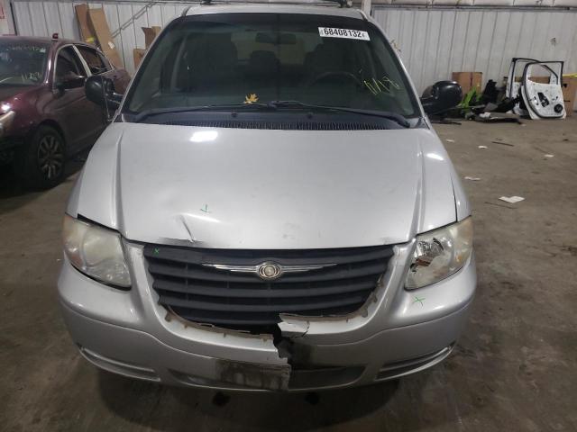 Photo 5 from auction – 2006 CHRYSLER TOWN & COU with VIN 1A4GP45R76B609991
