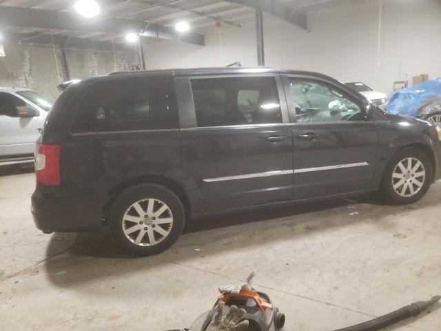Photo 3 from auction – 2013 CHRYSLER TOWN & COU with VIN 2C4RC1BG5DR631269