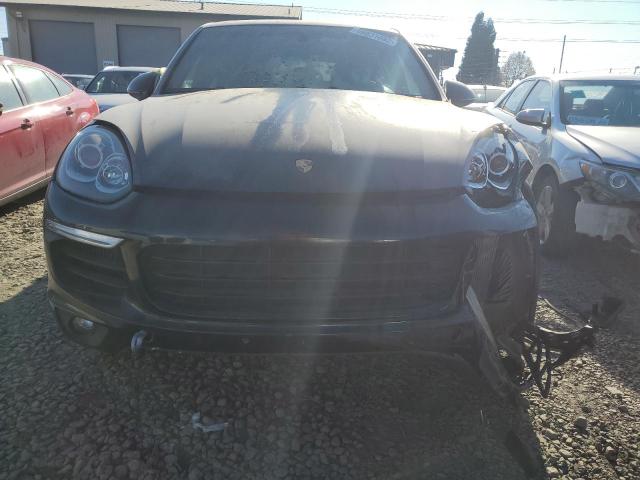 Photo 5 from auction – 2017 PORSCHE CAYENNE S with VIN WP1AB2A26HLA53370