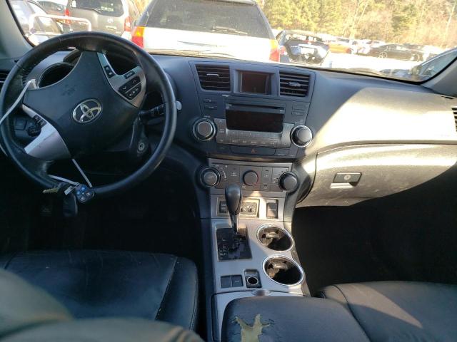 Photo 8 from auction – 2012 TOYOTA HIGHLANDER with VIN 5TDZK3EH5CS068992