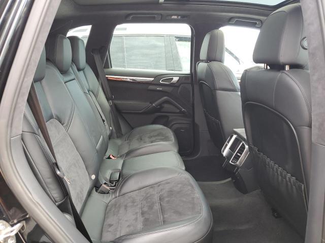 Photo 11 from auction – 2013 PORSCHE CAYENNE GT with VIN WP1AD2A23DLA72981
