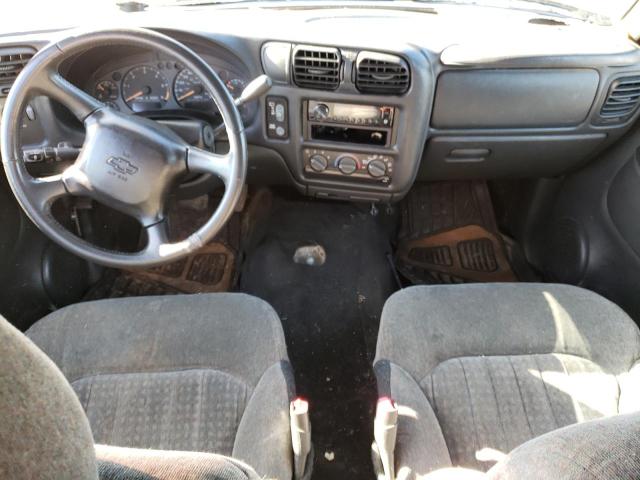 Photo 8 from auction – 2002 CHEVROLET BLAZER with VIN 1GNCS13W52K191670