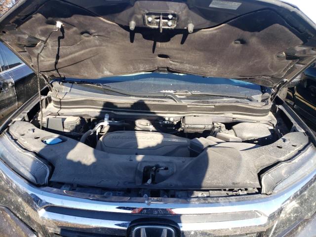 Photo 11 from auction – 2017 HONDA RIDGELINE with VIN 5FPYK3F7XHB036351