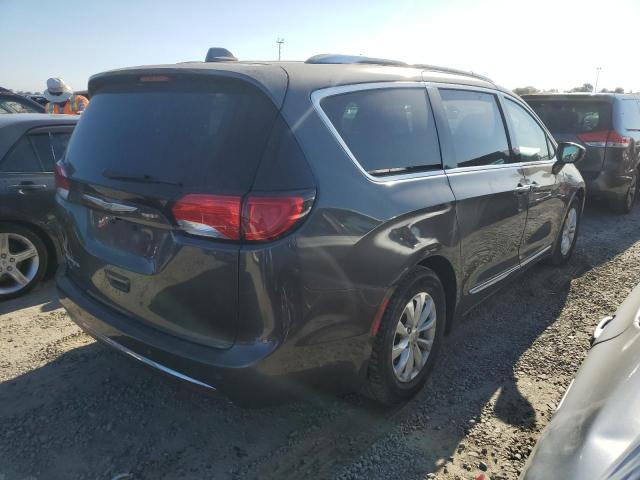 Photo 3 from auction – 2018 CHRYSLER PACIFICA T with VIN 2C4RC1BG6JR152158