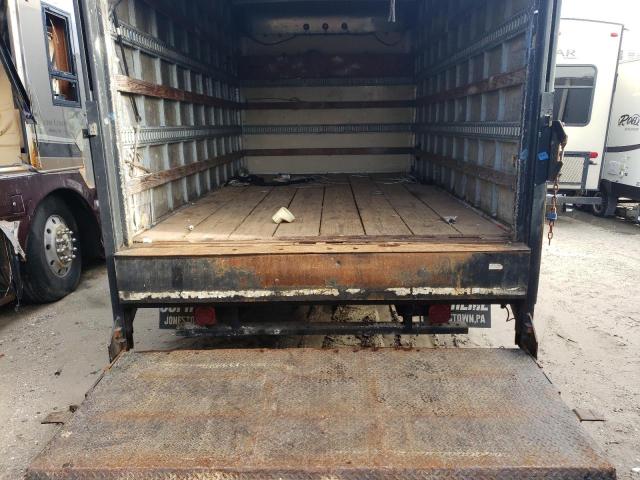 Photo 6 from auction – 2004 FORD ECONOLINE with VIN 1FDWE35L14HA10961