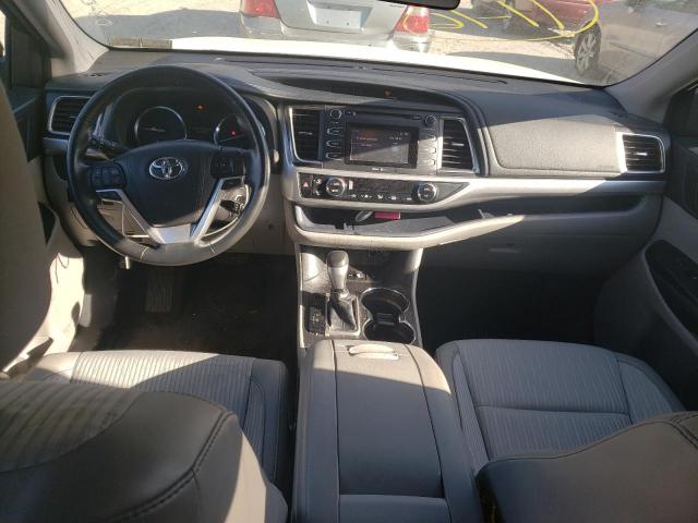 Photo 8 from auction – 2015 TOYOTA HIGHLANDER with VIN 5TDBKRFH8FS148312