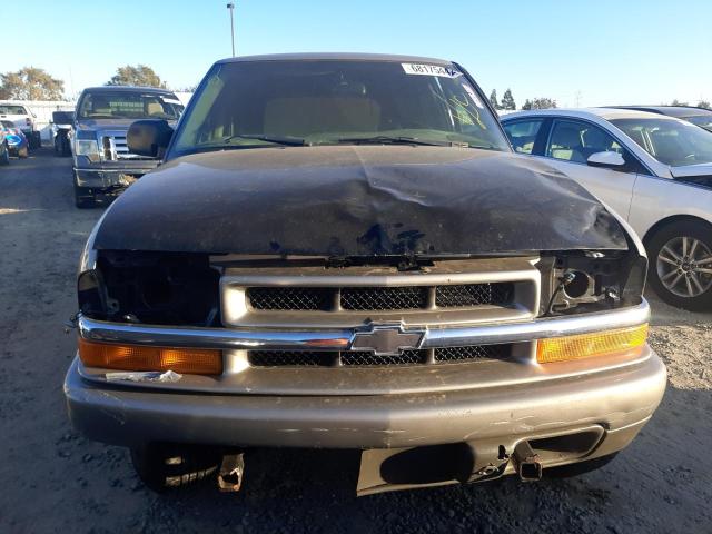 Photo 5 from auction – 2004 CHEVROLET BLAZER with VIN 1GNDT13X14K113948