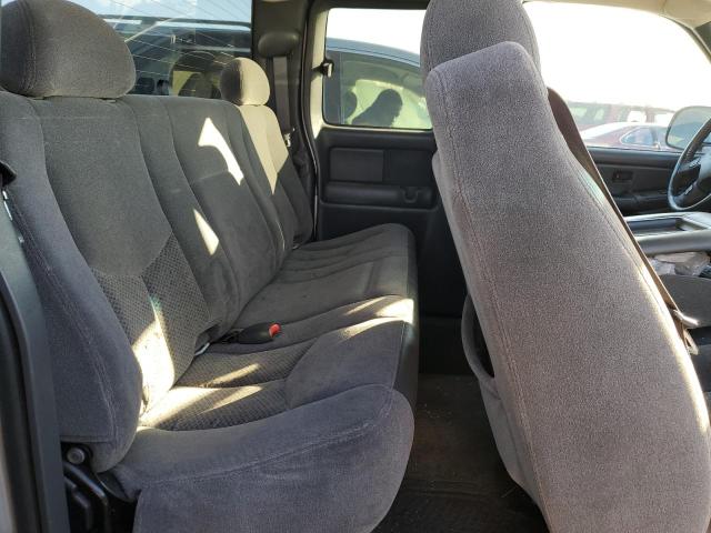 Photo 10 from auction – 2005 CHEVROLET SILVERADO with VIN 2GCEC19T951187802