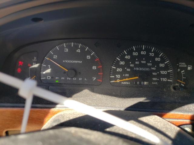 Photo 8 from auction – 1998 TOYOTA 4RUNNER SR with VIN JT3HM84RXW0027377
