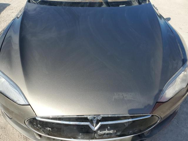 Photo 7 from auction – 2015 TESLA MODEL S 85 with VIN 5YJSA1H28FF097329