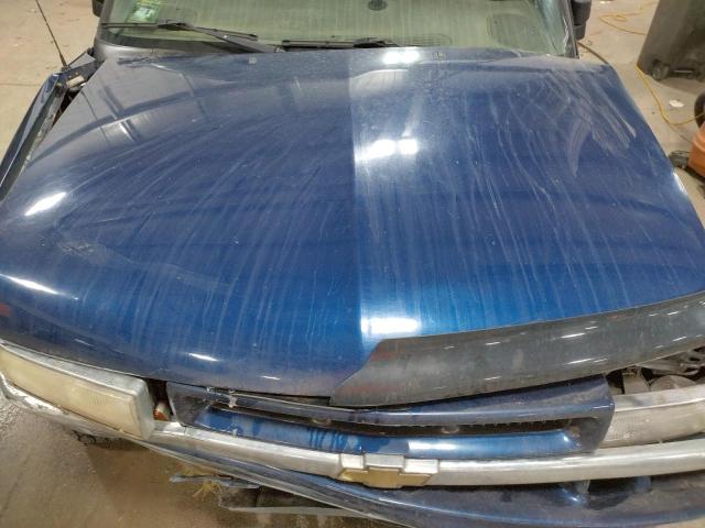 Photo 12 from auction – 2004 CHEVROLET BLAZER with VIN 1GNCT18X64K126201