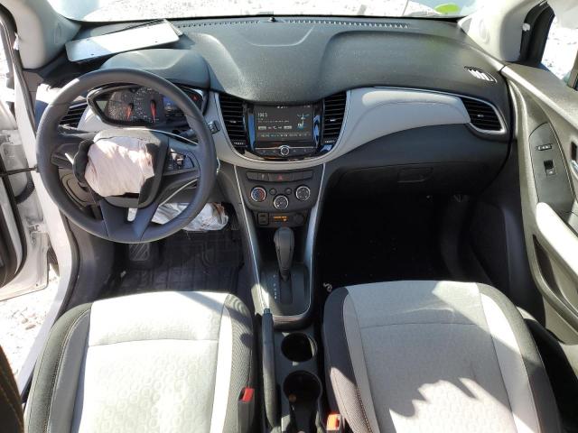 Photo 8 from auction – 2017 CHEVROLET TRAX LS with VIN 3GNCJKSB2HL188384