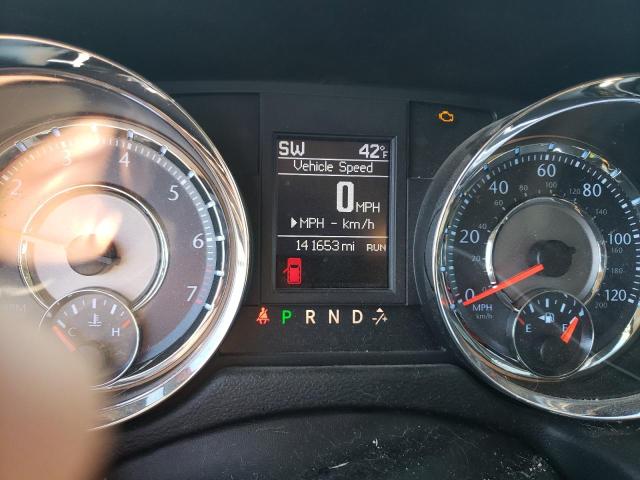 Photo 9 from auction – 2015 CHRYSLER TOWN & COU with VIN 2C4RC1BG0FR589094
