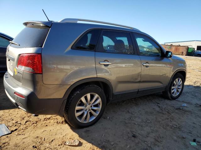Photo 3 from auction – 2011 KIA SORENTO EX with VIN 5XYKU4A24BG070876