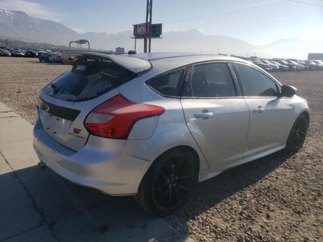 Photo 3 from auction – 2013 FORD FOCUS ST with VIN 1FADP3L94DL251686