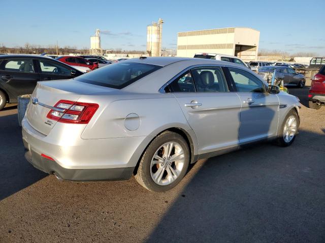 Photo 3 from auction – 2013 FORD TAURUS SEL with VIN 1FAHP2E81DG184358