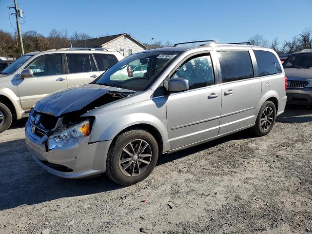 DODGE GRAND CARA 2017 with VIN 2C4RDGCG0HR724589 - Photo from auction