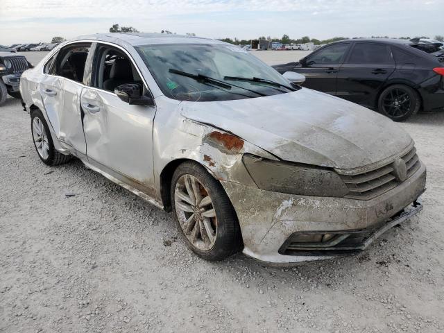 Photo 4 from auction – 2016 VOLKSWAGEN PASSAT SEL with VIN 1VWCT7A35GC066345