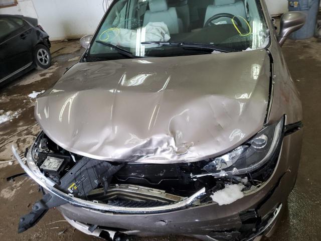 Photo 12 from auction – 2018 CHRYSLER PACIFICA T with VIN 2C4RC1BG8JR100434