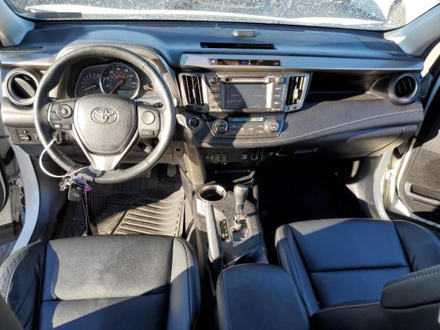 Photo 8 from auction – 2015 TOYOTA RAV4 LIMIT with VIN 2T3DFREV4FW358389