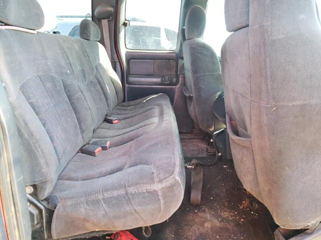 Photo 10 from auction – 2002 CHEVROLET SILVERADO with VIN 1GCHC29U82E266707