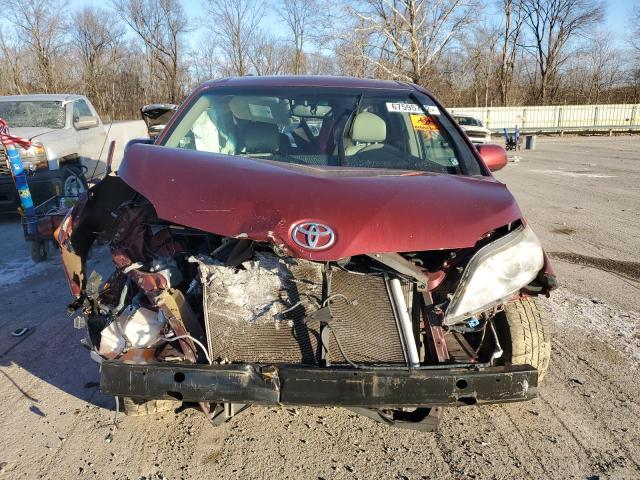 Photo 5 from auction – 2012 TOYOTA SIENNA XLE with VIN 5TDYK3DC7CS226928