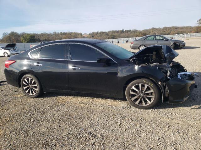 Photo 4 from auction – 2017 NISSAN ALTIMA 2.5 with VIN 1N4AL3AP8HC193345