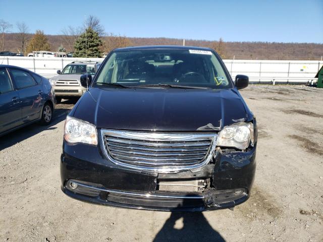 Photo 5 from auction – 2015 CHRYSLER TOWN & COU with VIN 2C4RC1BG6FR572039