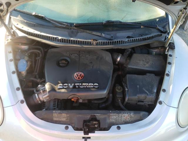 Photo 11 from auction – 2004 VOLKSWAGEN NEW BEETLE with VIN 3VWCD21Y24M304979