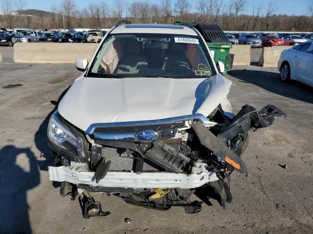 Photo 5 from auction – 2018 SUBARU FORESTER 2 with VIN JF2SJARC7JH402790