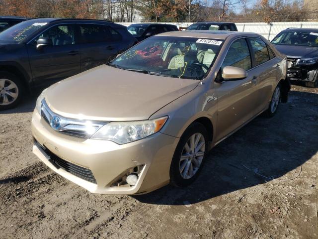 TOYOTA CAMRY HYBR 2012 with VIN 4T1BD1FK0CU055018 - Photo from auction