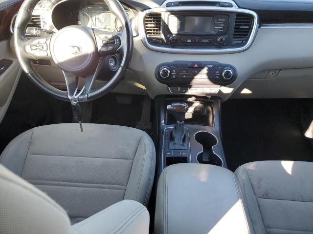 Photo 8 from auction – 2016 KIA SORENTO LX with VIN 5XYPG4A54GG182916
