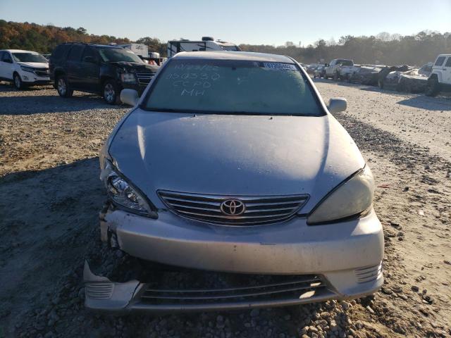 Photo 5 from auction – 2005 TOYOTA CAMRY LE with VIN 4T1BE32K85U050330