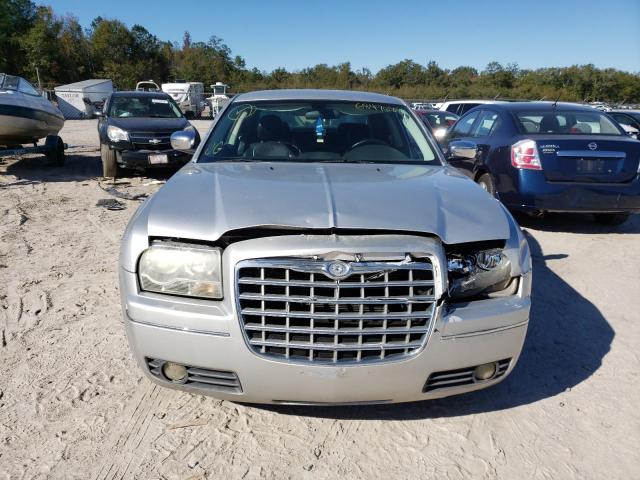 Photo 5 from auction – 2010 CHRYSLER 300 TOURIN with VIN 2C3CA5CV6AH191584