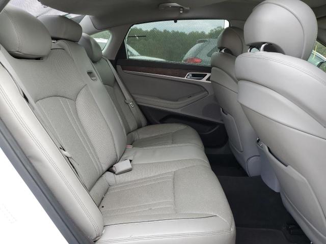 Photo 10 from auction – 2015 HYUNDAI GENESIS 3. with VIN KMHGN4JEXFU091177