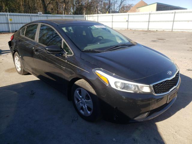 Photo 4 from auction – 2017 KIA FORTE LX with VIN 3KPFK4A79HE014506