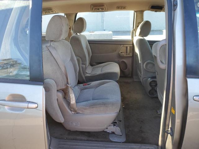 Photo 11 from auction – 2010 TOYOTA SIENNA CE with VIN 5TDKK4CC7AS332287