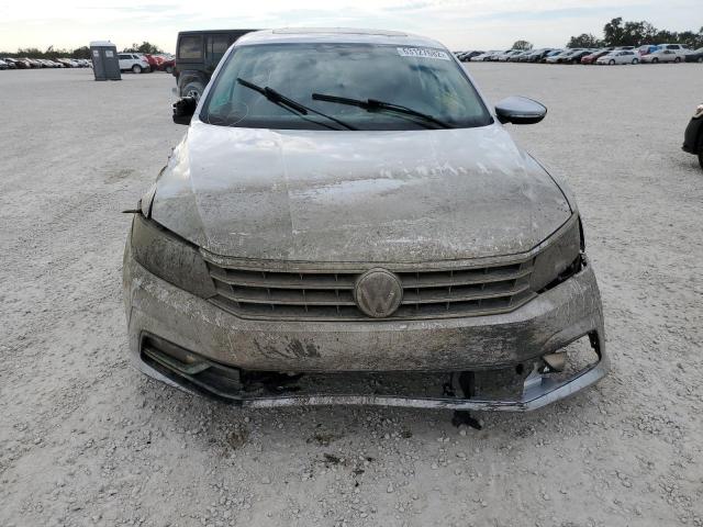 Photo 5 from auction – 2016 VOLKSWAGEN PASSAT SEL with VIN 1VWCT7A35GC066345