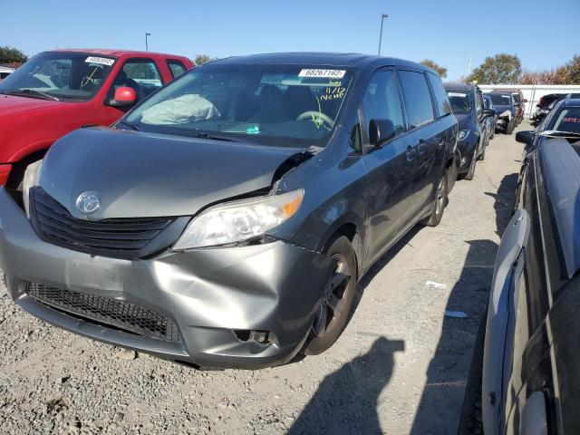 Photo 1 from auction – 2013 TOYOTA SIENNA with VIN 5TDZK3DC5DS282419
