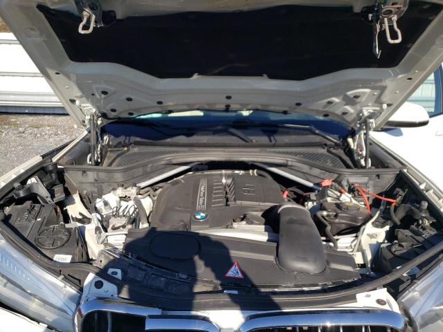 Photo 12 from auction – 2015 BMW X5 XDRIVE3 with VIN 5UXKR0C55F0P12114
