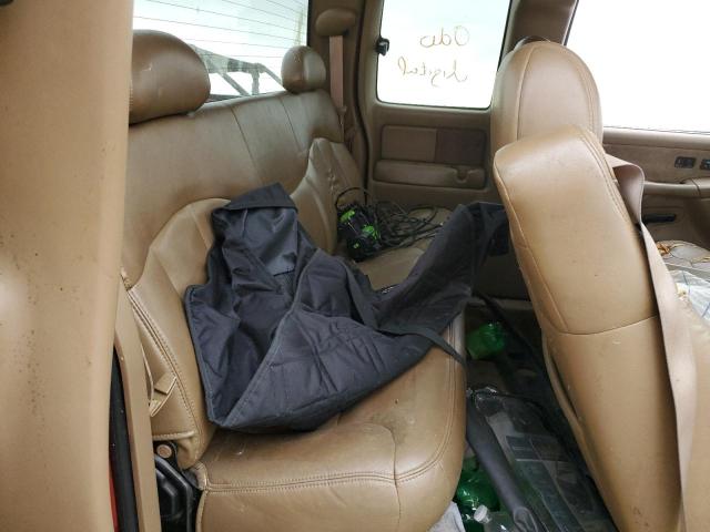 Photo 10 from auction – 2000 CHEVROLET SILVERADO with VIN 2GCEK19T8Y1302686