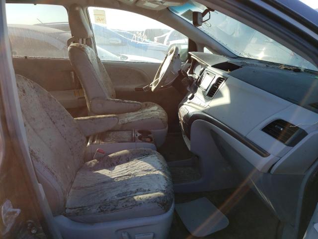 Photo 5 from auction – 2013 TOYOTA SIENNA XLE with VIN 5TDYK3DC2DS291090