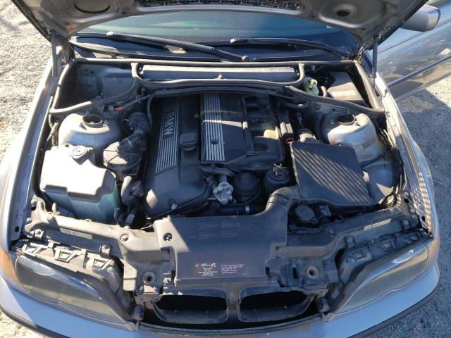 Photo 11 from auction – 2004 BMW 325 I with VIN WBAET37434NH05097
