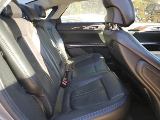 Photo 10 from auction – 2016 LINCOLN MKZ with VIN 3LN6L2GK8GR633436