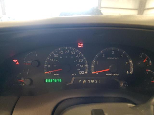 Photo 9 from auction – 2000 FORD EXPEDITION with VIN 1FMRU1562YLB13811