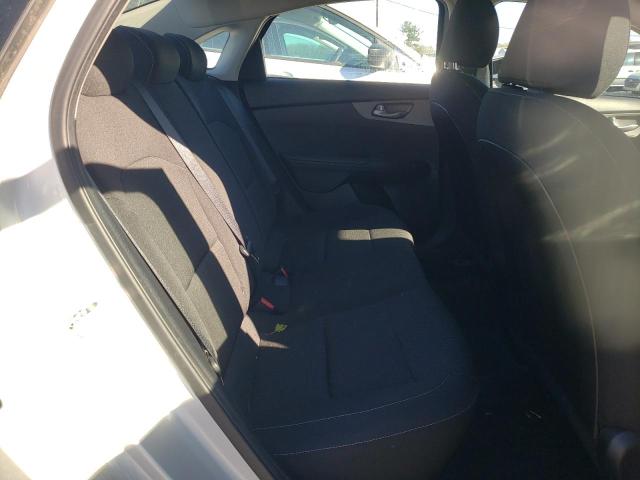 Photo 10 from auction – 2019 KIA FORTE FE with VIN 3KPF24AD5KE075364